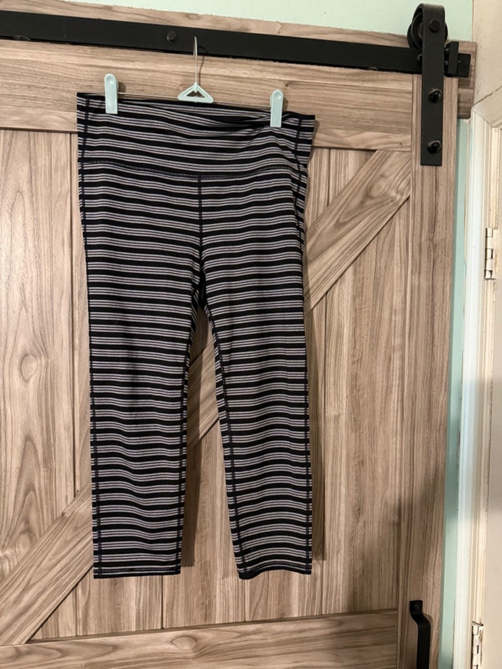 Athleta Black & Gray Striped High-Rise Capri Leggings